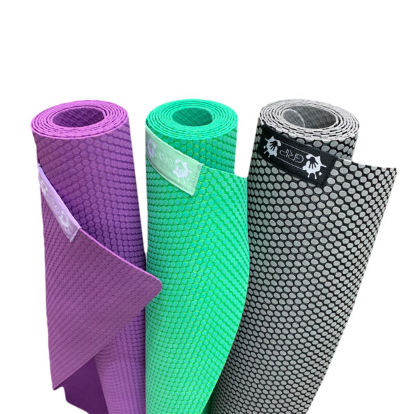 GRIP TOP FOLDABLE TRAVEL MAT - เสื่อโยคะยางพาราผสมแฟบริค หนึบทั้งตอนมือแห้งและมีเหงื่อ - Image 9