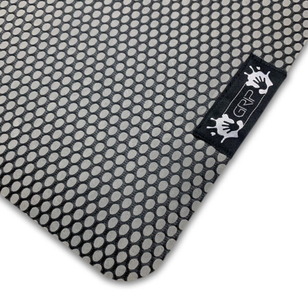 GRIP TOP FOLDABLE TRAVEL MAT - เสื่อโยคะยางพาราผสมแฟบริค หนึบทั้งตอนมือแห้งและมีเหงื่อ - Image 4